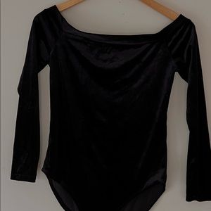 Medium bodysuit